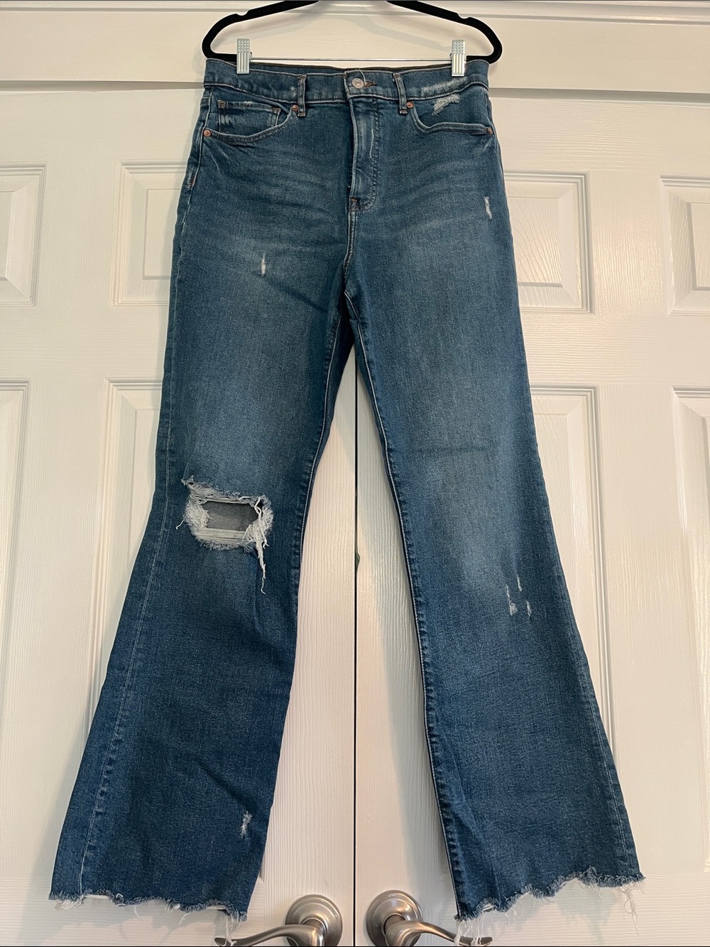 Express Mid-Blue Distressed 90’s boot Jeans